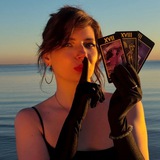 Telegram profile photo for Чаровница. Услуги и Прайс 🔮 💋
