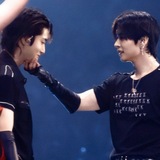 Telegram profile photo for Ли Минхо и его 4 кота (и skz)🐰🐹