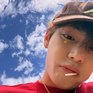 Telegram profile photo for lunavi • vkook