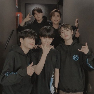 Telegram profile photo for day6 aesthetic 🕊