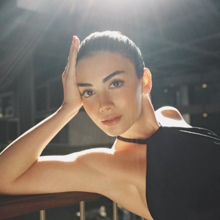Telegram profile photo for Özge Yağız