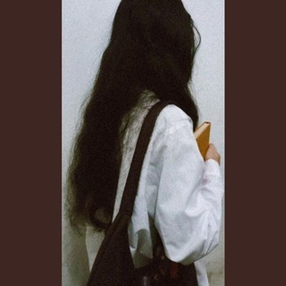Telegram profile photo for -دلباخته ی کتاب و قهوه🧣
