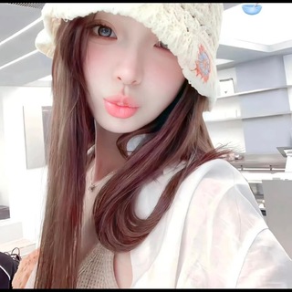 Telegram profile photo for 菲菲1v1裸聊选妃后宫