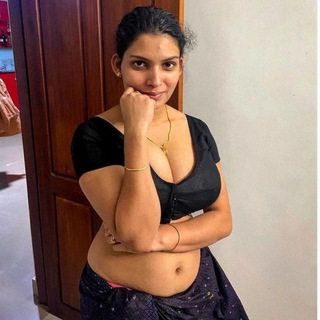 Telegram profile photo for Reshmi R Nair (Mallu)