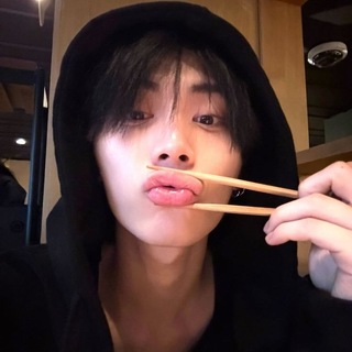 Telegram profile photo for han taesan.