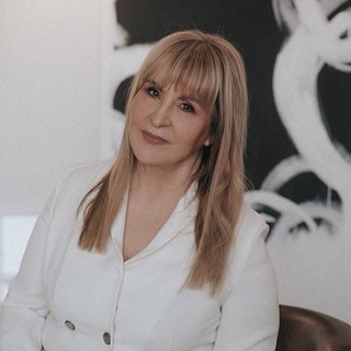 Telegram profile photo for Евгения Буглакова | Выступления, переговоры, продажи.