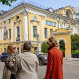 Telegram profile photo for Вельможные следы на Дмитровках