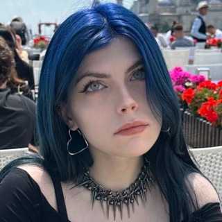 Telegram profile photo for собираюсь умереть