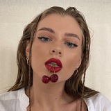 Telegram profile photo for pollinasha🍒