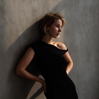 Telegram profile photo for Тая говорит и показывает