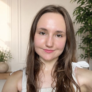 Telegram profile photo for Learn with Nelly🇬🇧🇪🇸