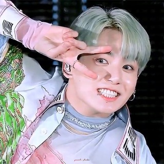 Telegram profile photo for Гифки BTS🍒