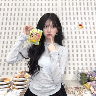 Telegram profile photo for Stickers With Gaeul / стикеры с Гаыль