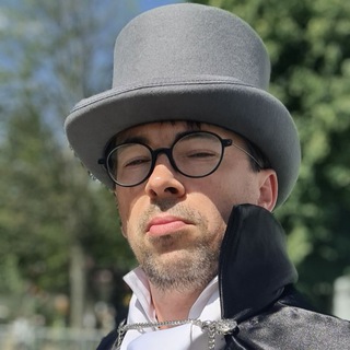 Telegram profile photo for Леонид Воробьев🚶♂️ведущий, квесты, Е2Р4: рифмы & репризы