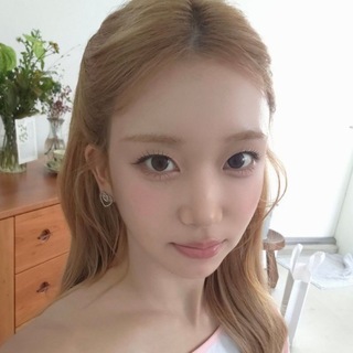 Telegram profile photo for 사랑 Sumin