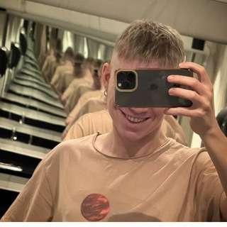 Telegram profile photo for Избегать попадания в глаза