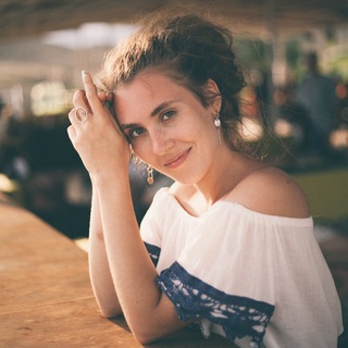 Telegram profile photo for злата маркина | поэт