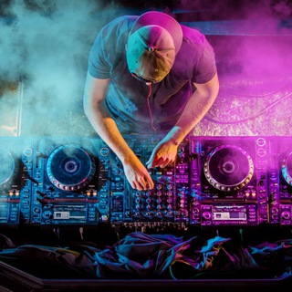 Telegram profile photo for Клубная музика, ремикси, track😎😎🇺🇦🇺🇦🇺🇦. Music, Remix