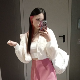 Telegram profile photo for ₊˚⊹♡𝐉𝐮𝐥𝐢𝐚 𝐦𝐚𝐤𝐞𝐬 𝐭𝐡𝐢𝐧𝐠𝐬✧˚⊹₊